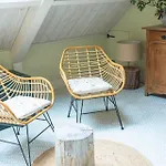 De Ouw Skuur 4*