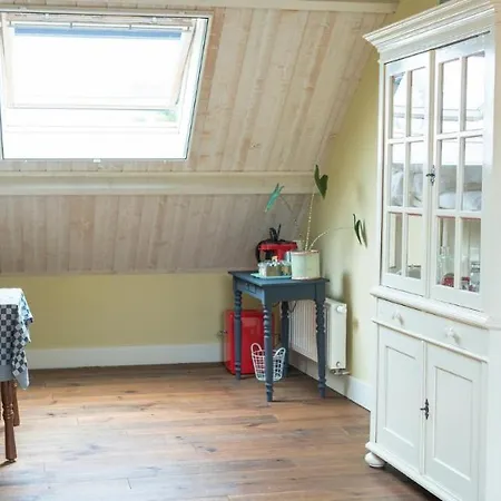 De Ouw Skuur Отель типа 